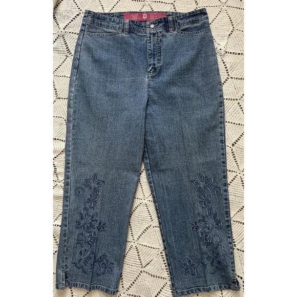 Pinc Premium Denim - Y2K Embroidered Floral Cropped Jeans Mid Rise Artsy Cottage Size 10 98% Cotton